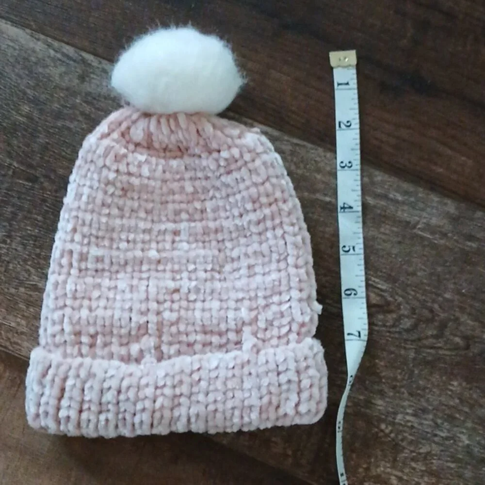 Old Navy toque - Picture 7 of 13